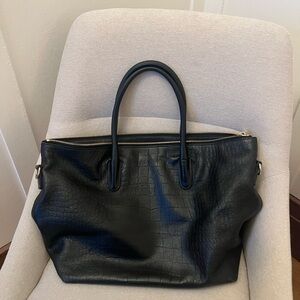 Elegant Black Croc-Embossed Tote Bag